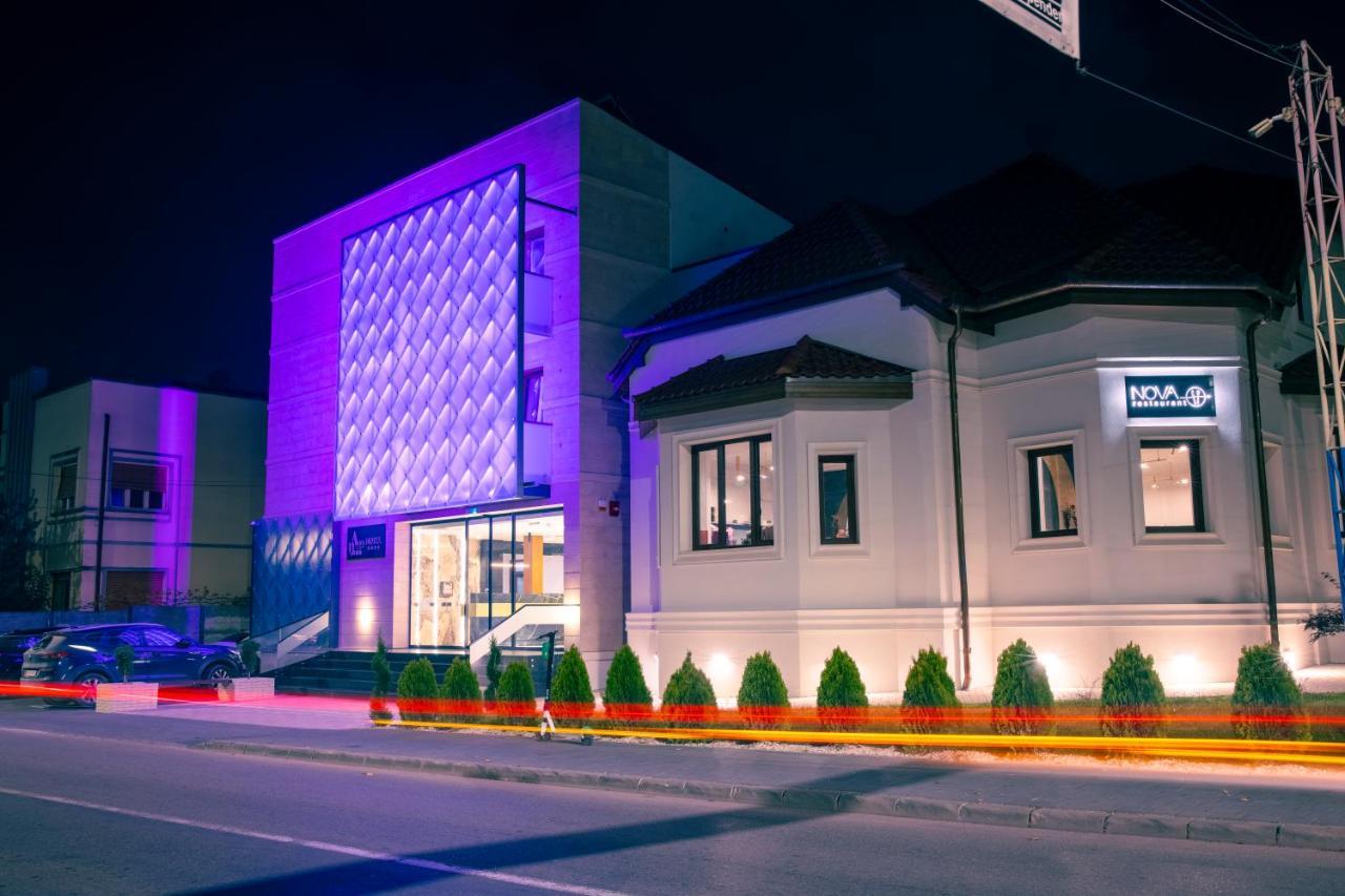 Hotel Aura Unirii Gyulafehérvár Kültér fotó